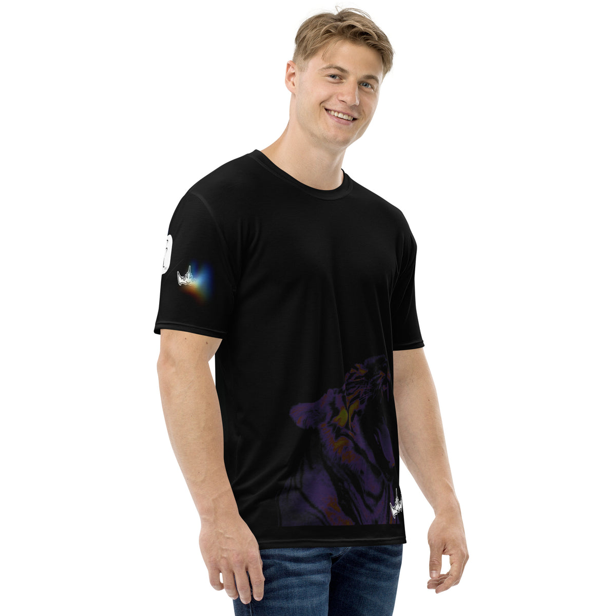 “POWER” & CROWN™ bottom-edge logo & design print [men's crew neck t-shirt] — Right side view