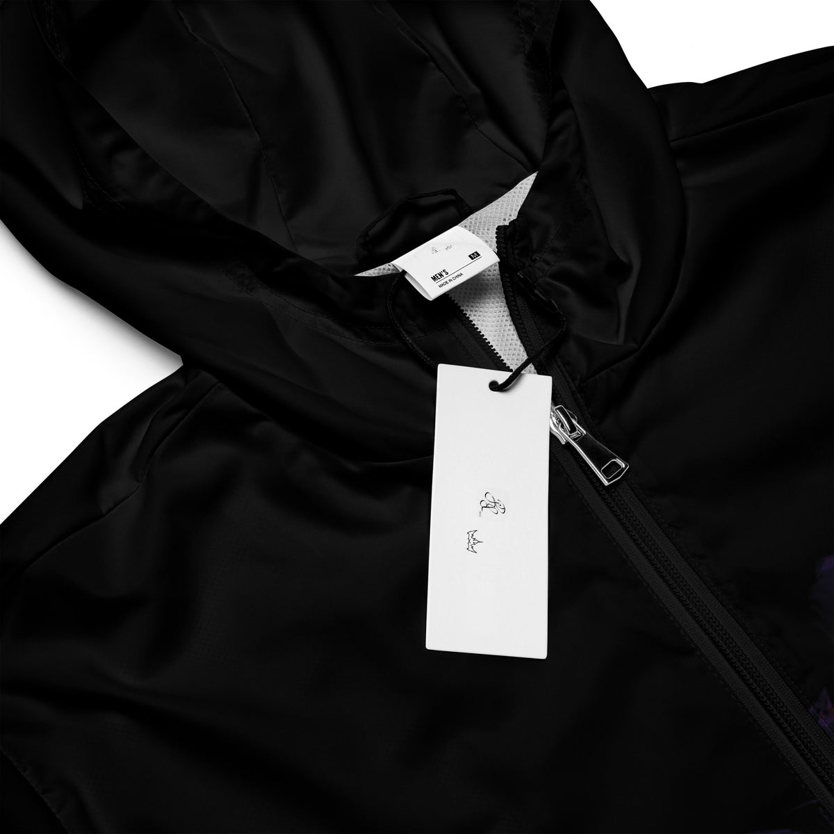 “INFINITE” & CROWN™ bottom-edge logo & design print [men’s windbreaker] — Photo 6