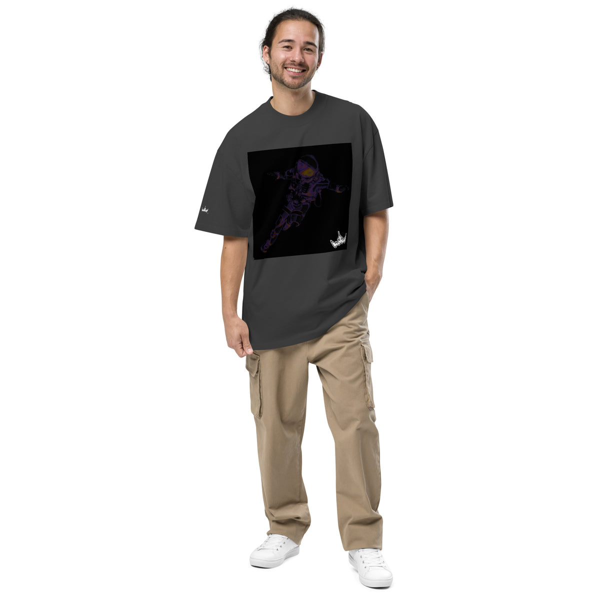 “INFINITE” & CROWN™ box logo & design print [oversized faded t-shirt] — Front view