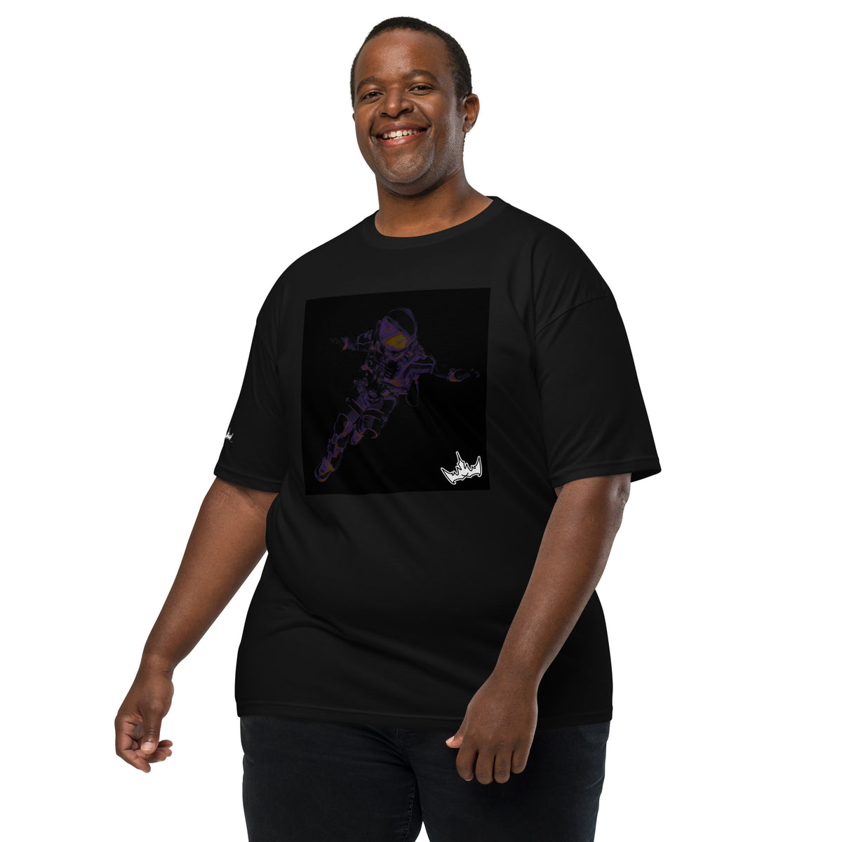 “INFINITE” & CROWN™ box logo & design print [men’s premium heavyweight tee] — Front view