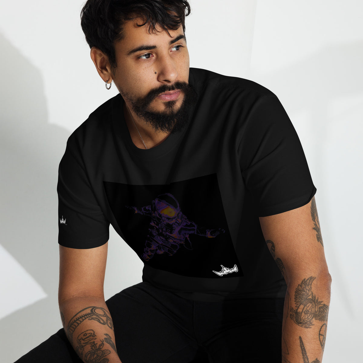 “INFINITE” & CROWN™ box logo & design print [men’s premium heavyweight tee] — Front view